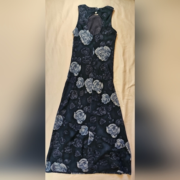 Johnnie M. Womens Blue Floral Sleeveless 2 Button Closure Maxi Dress Size 4 - Picture 12 of 12